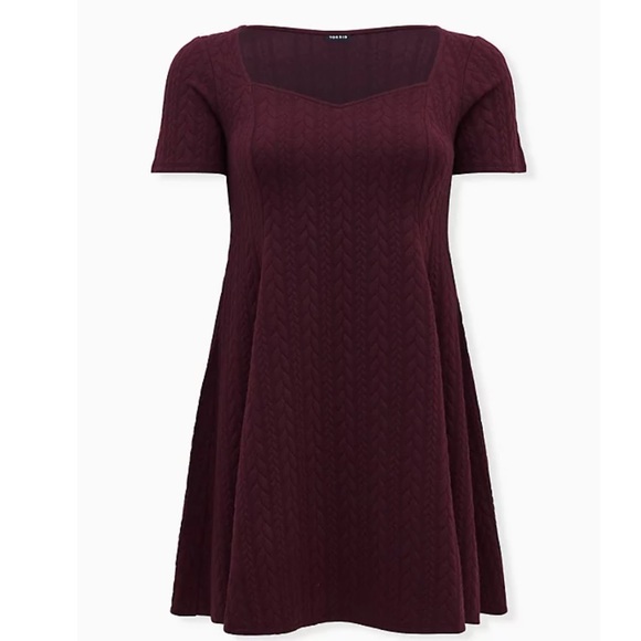 🌼FOR BUNDLE ONLY🌼Torrid Burgundy Dress - Picture 12 of 12